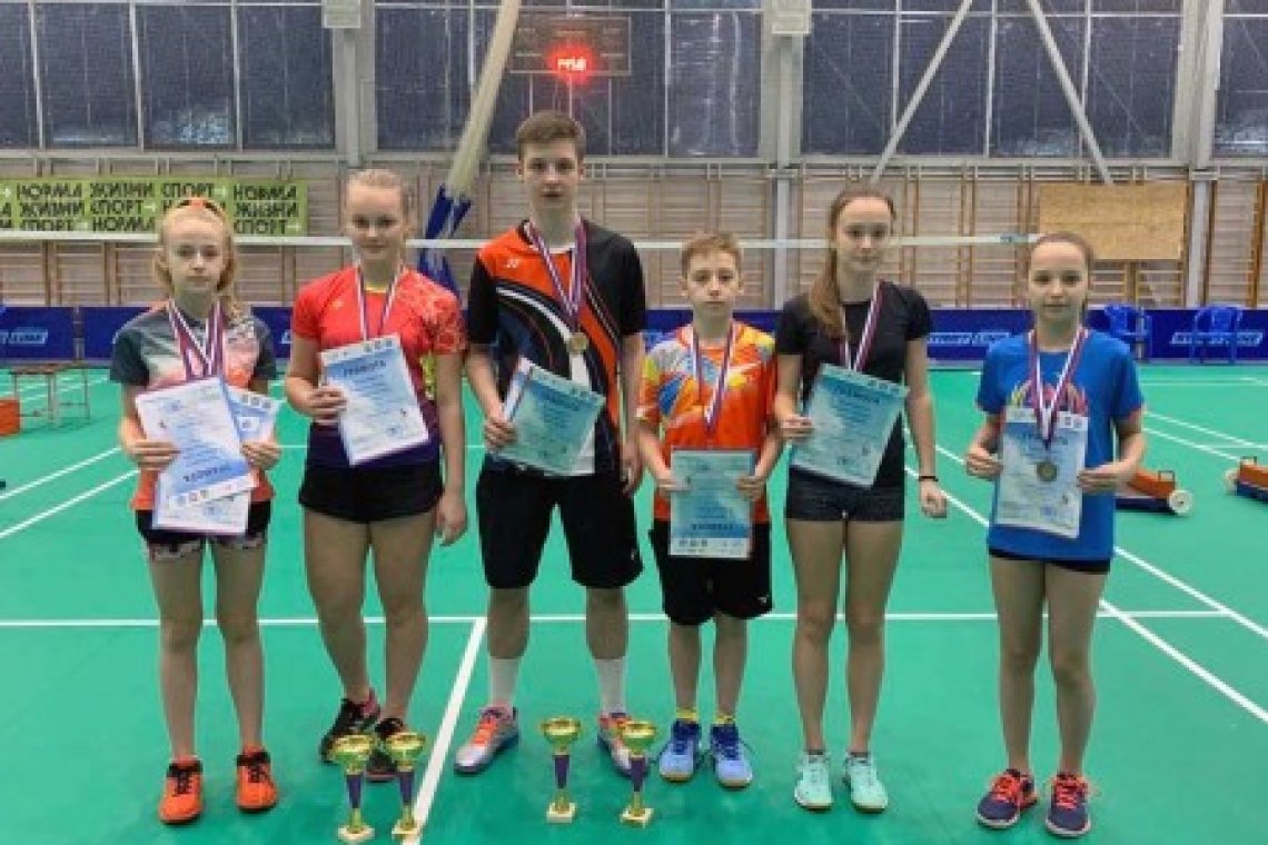 8 медалей ярославских бадминтонистов
