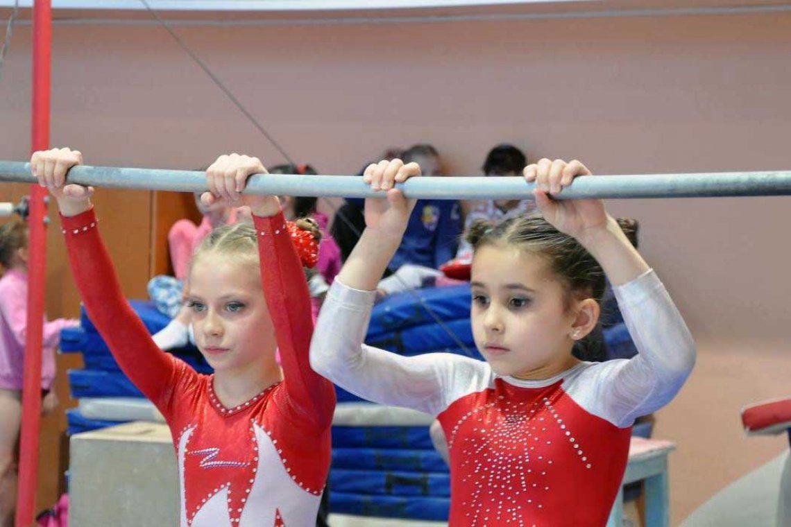 Юные спортсмены борются за право войти в состав сборной ЯО по спортивной гимнастике