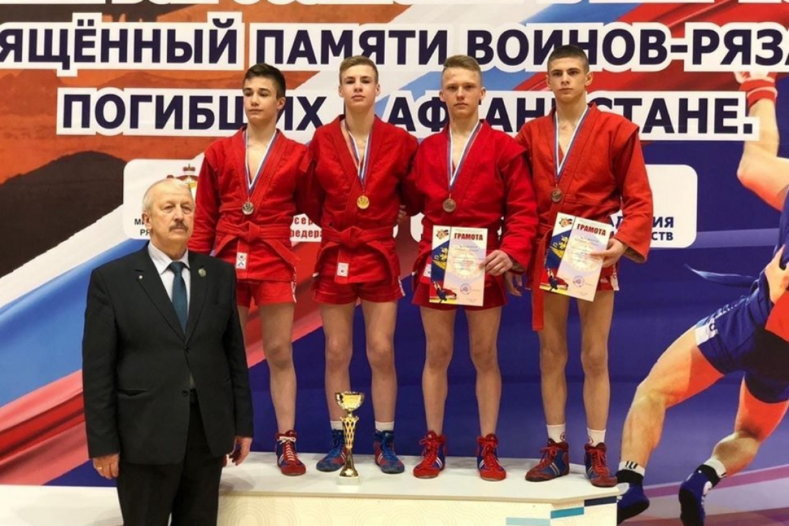 Успех ярославских самбистов