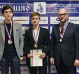 Хозяева начали с командной «бронзы»