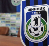 Футболисты Ярославского "Шинника" ушли в отпуск