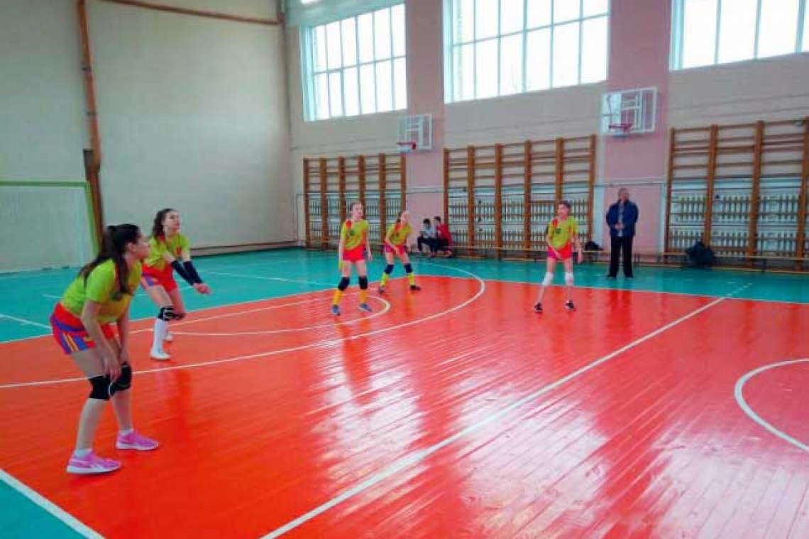 В поселке Октябрь состоялся финал Волейбольной лиги сельских школ