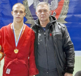 «Золото» рыбинского самбиста