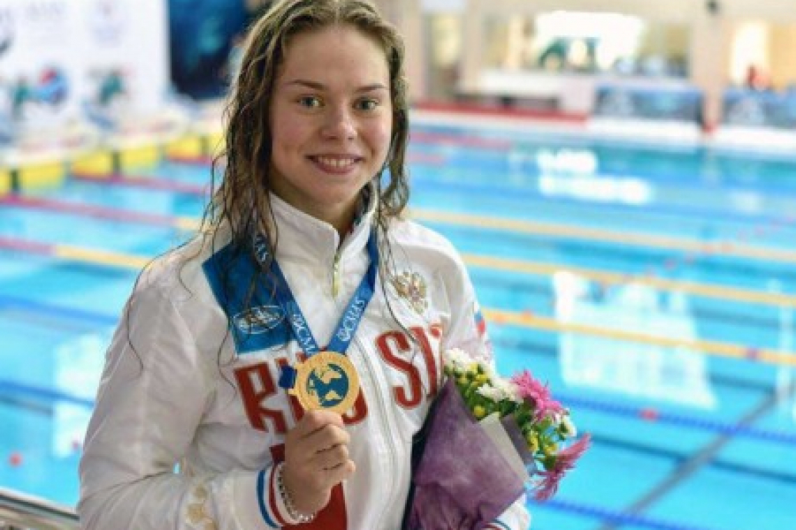 Золотых медалей больше