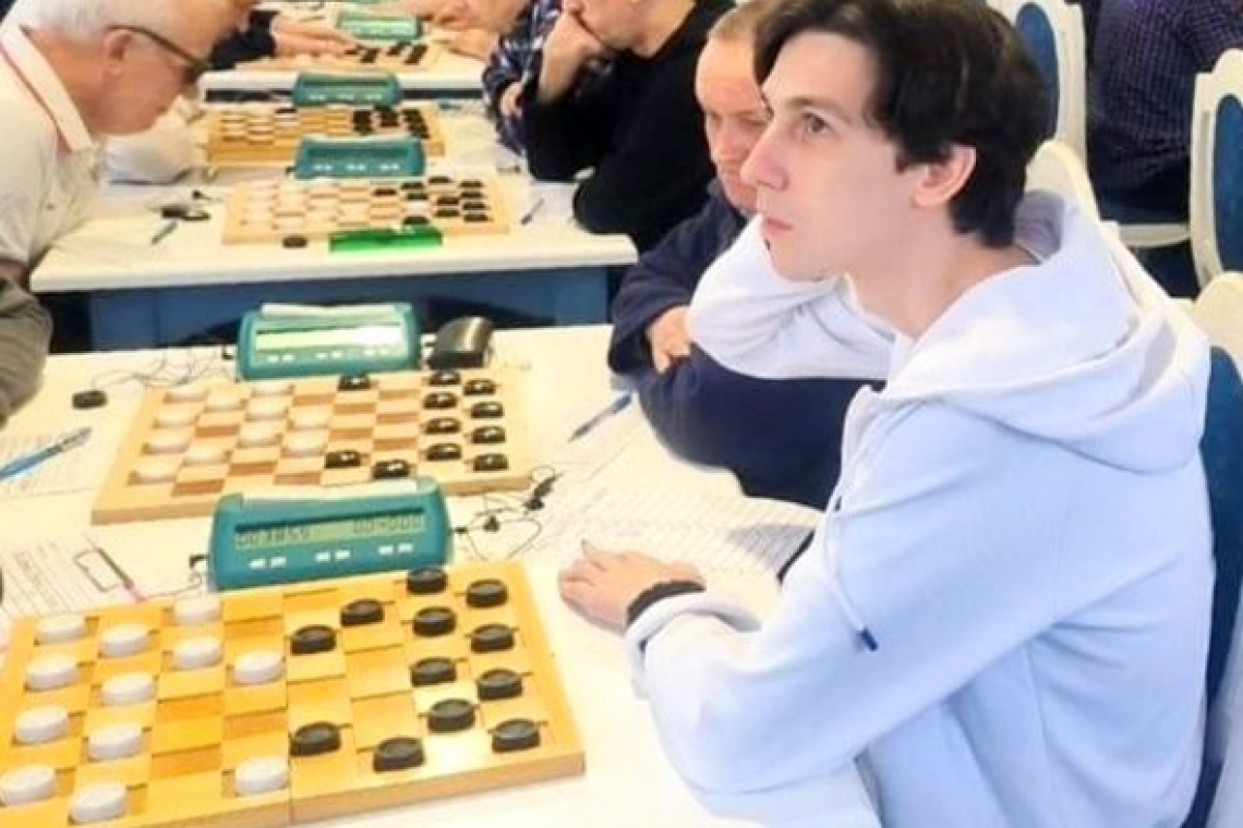Смурков снова чемпион России