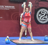 Дважды завоевала личное серебро