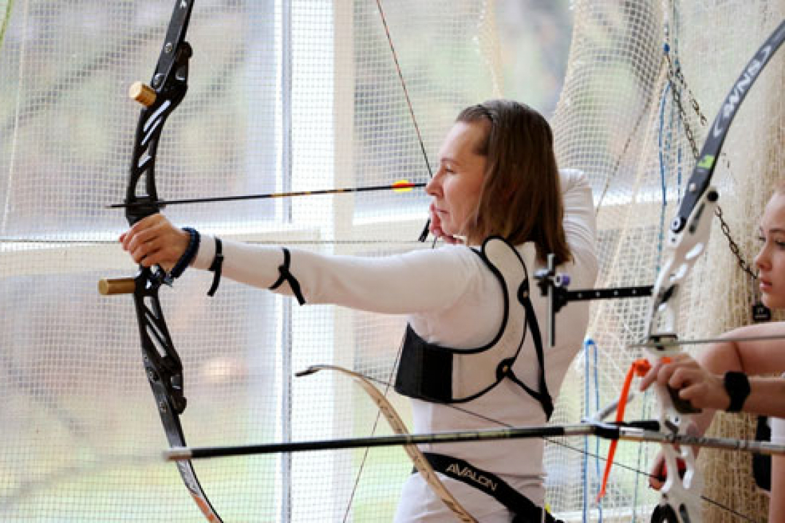 Завоевала серебро