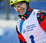 Начали с двух серебряных