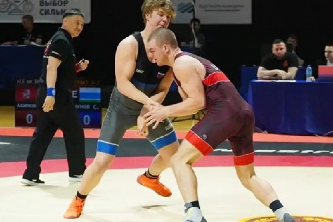 Выиграл путевку в сборную