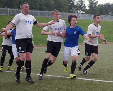 ДЮСШ №13 и “Чайка” победителя не выявили