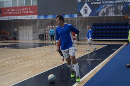 «Железнодорожник» попал под каток