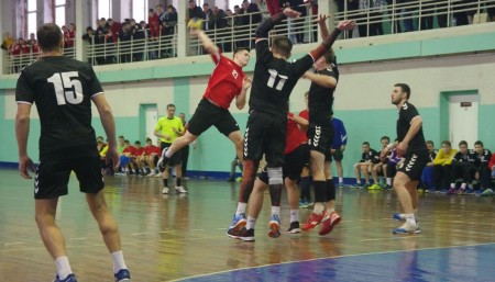 Ярославский гандбол выходит из сумрака