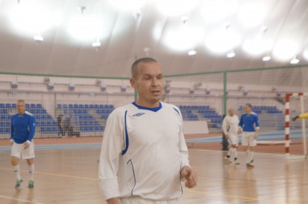 «Авангард» побеждает «Форвард»