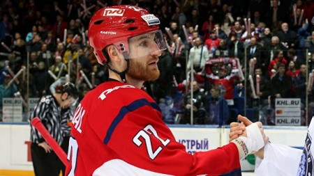«Локомотив» потерял на длительное время Накладала и Ильенко